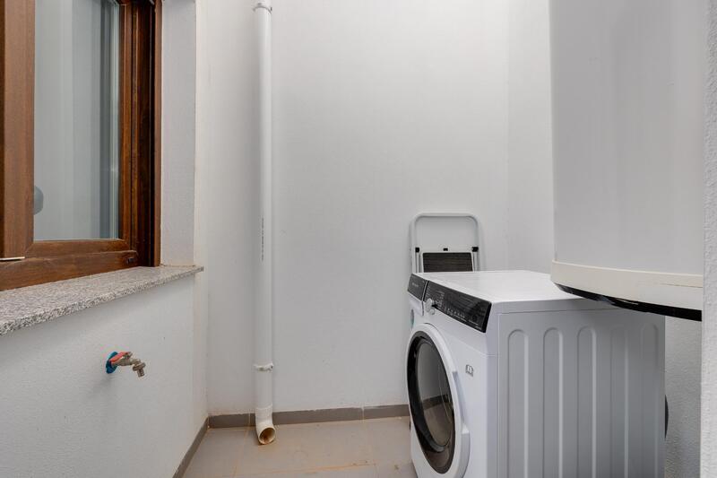 3 bedroom Townhouse for sale