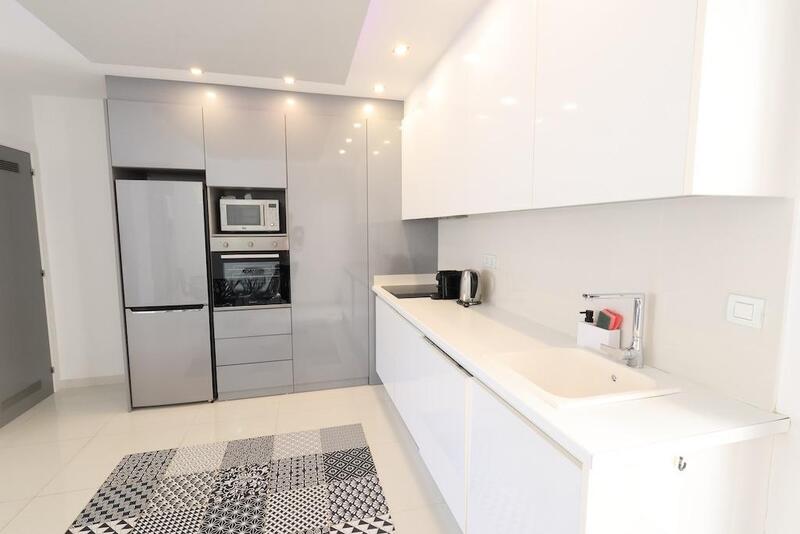 2 bedroom Apartment for sale 2 bedroom Apartment for sale
