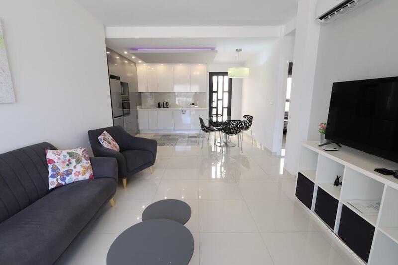 2 bedroom Apartment for sale 2 bedroom Apartment for sale