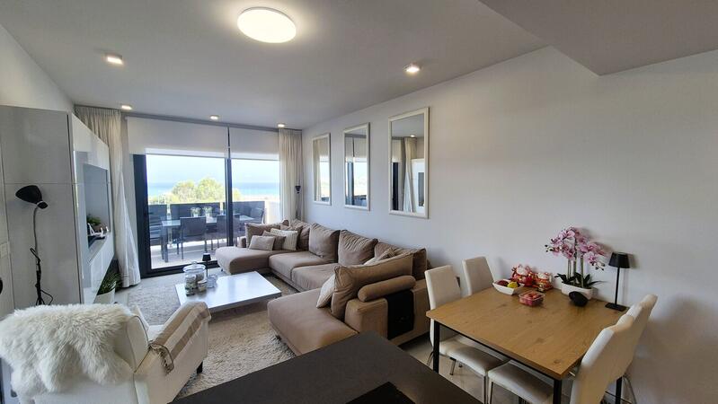 3 bedroom Apartment for sale