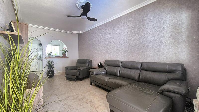 2 bedroom Country House for sale 2 bedroom Country House for sale