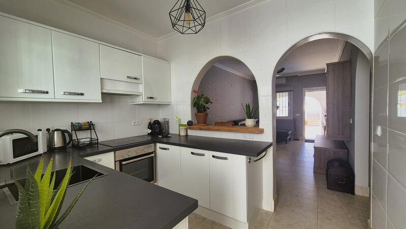 2 bedroom Country House for sale 2 bedroom Country House for sale