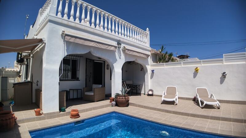 2 bedroom Country House for sale 2 bedroom Country House for sale