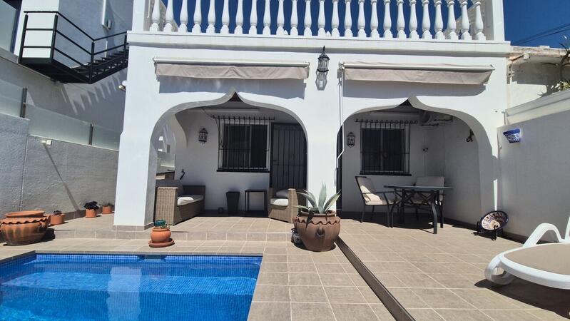 2 bedroom Country House for sale 2 bedroom Country House for sale