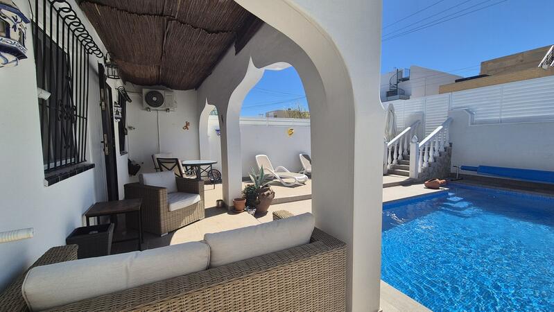 2 bedroom Country House for sale 2 bedroom Country House for sale