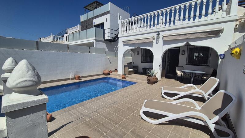 2 bedroom Country House for sale 2 bedroom Country House for sale