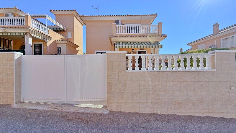4 bedroom Villa for sale 4 bedroom Villa for sale