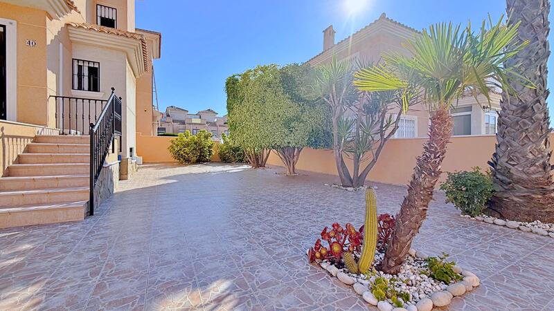4 bedroom Villa for sale 4 bedroom Villa for sale