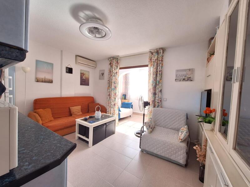 1 slaapkamer Appartement Te koop 1 slaapkamer Appartement Te koop