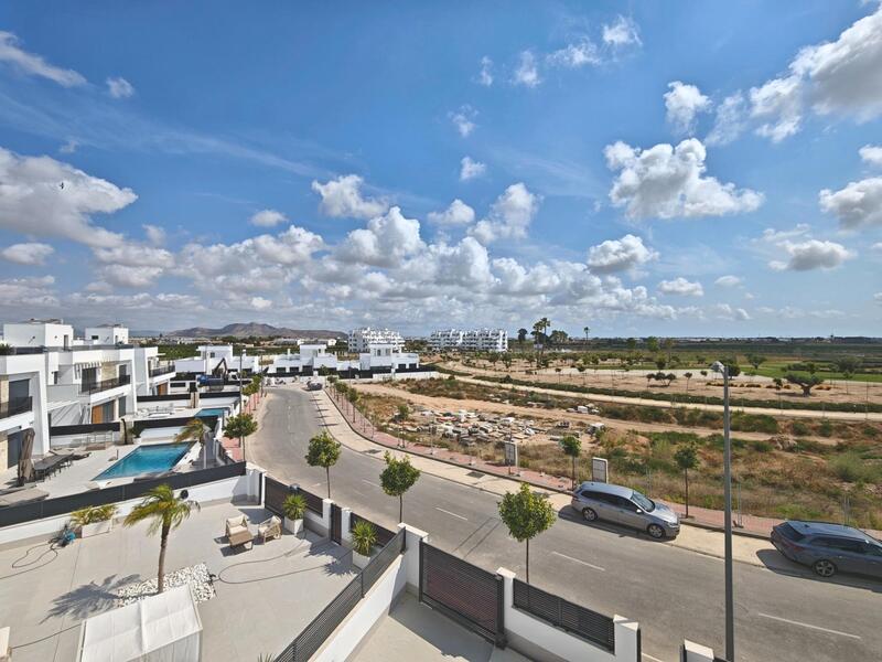 6 bedroom Villa for sale 6 bedroom Villa for sale