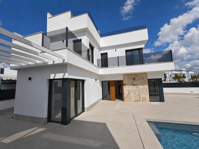 6 bedroom Villa for sale 6 bedroom Villa for sale