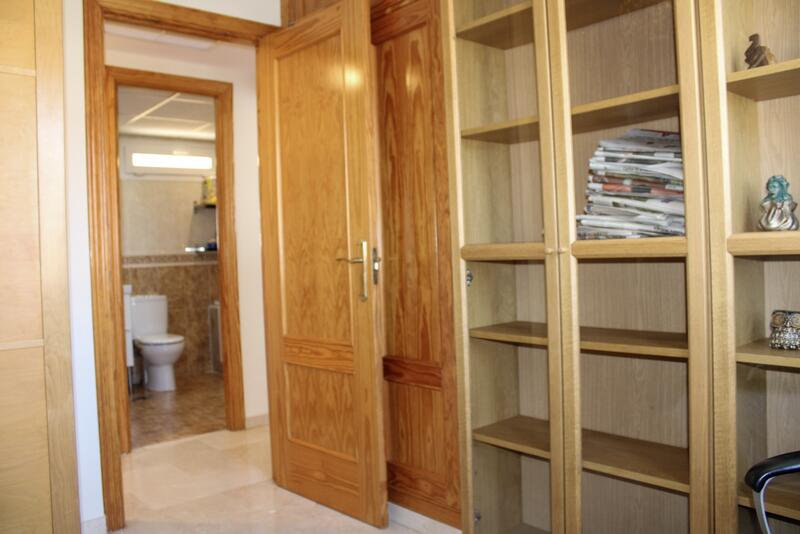 2 bedroom Apartment for sale 2 bedroom Apartment for sale