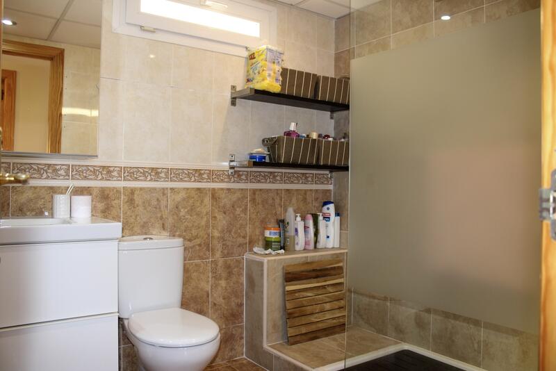 2 bedroom Apartment for sale 2 bedroom Apartment for sale