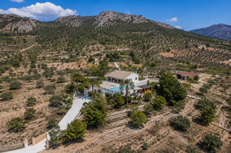 4 bedroom Villa for sale 4 bedroom Villa for sale