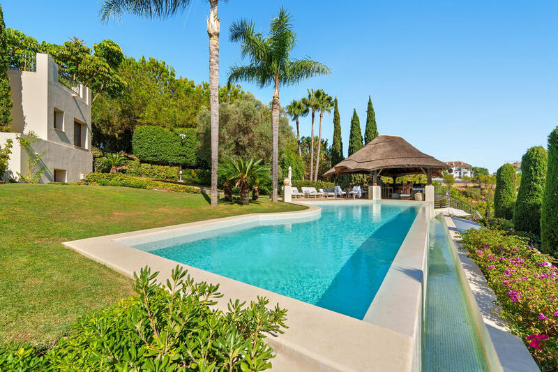 6 bedroom Villa for sale