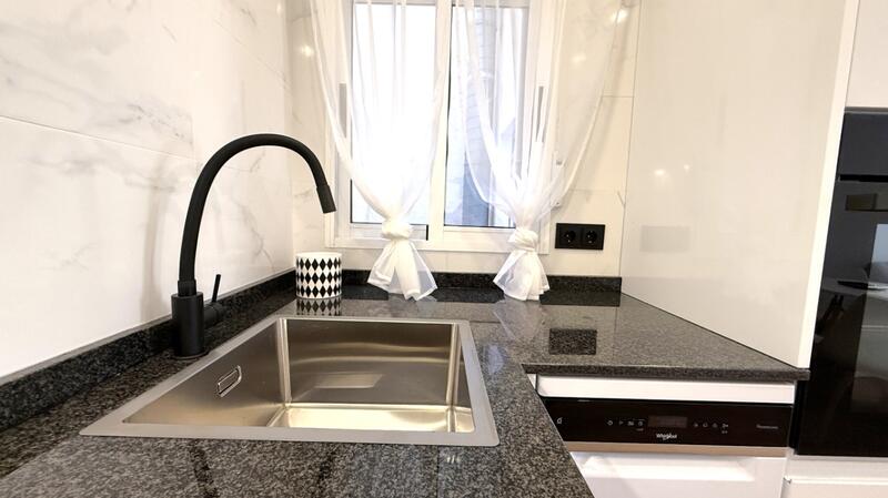 2 bedroom Apartment for sale 2 bedroom Apartment for sale