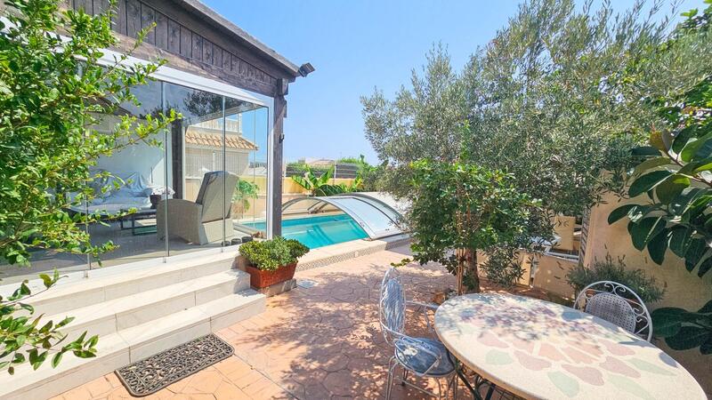3 slaapkamer Villa Te koop