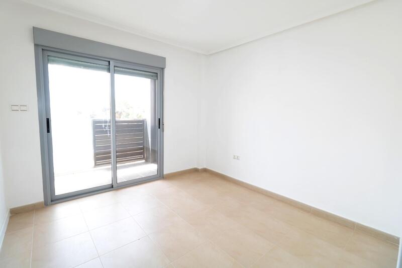Lägenhet till salu i Torrevieja, Alicante