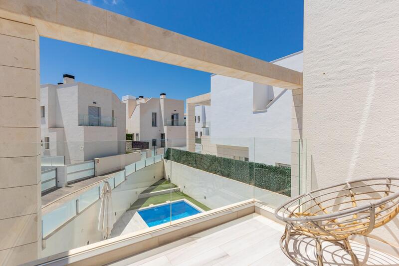 3 bedroom Villa for sale 3 bedroom Villa for sale