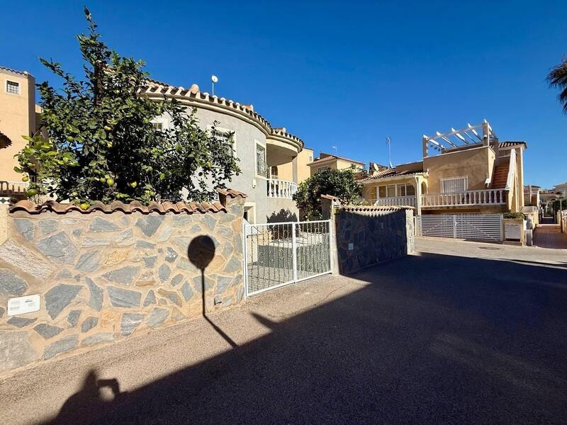 4 bedroom Villa for sale 4 bedroom Villa for sale