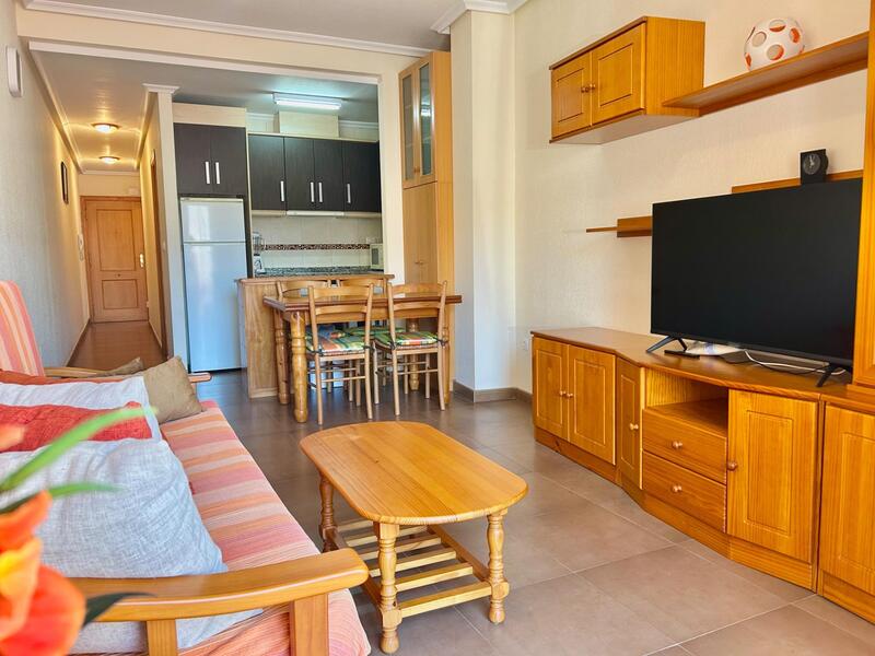 квартира продается в Torrevieja, Alicante