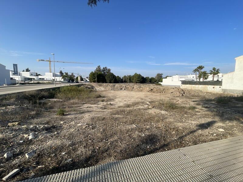 Деревенский Дом продается в Dolores, Alicante