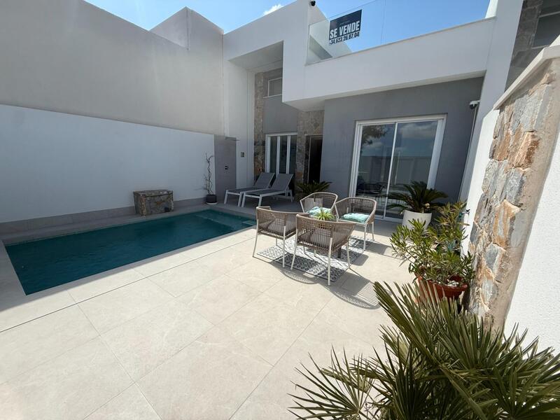 2 bedroom Villa for sale 2 bedroom Villa for sale