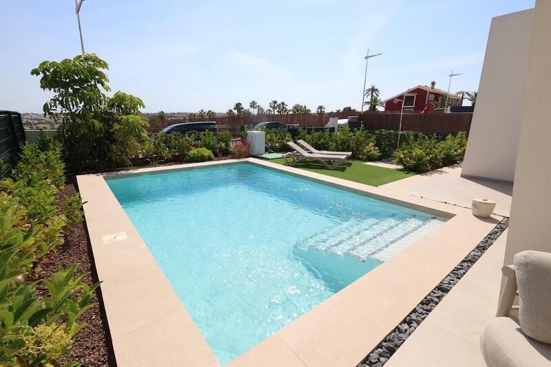 3 bedroom Villa for sale 3 bedroom Villa for sale