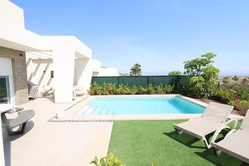 3 bedroom Villa for sale 3 bedroom Villa for sale