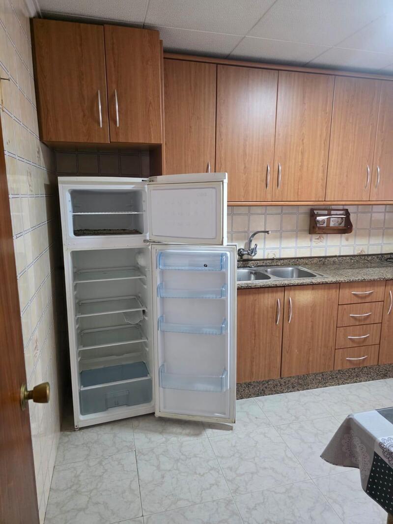 3 bedroom Apartment for sale