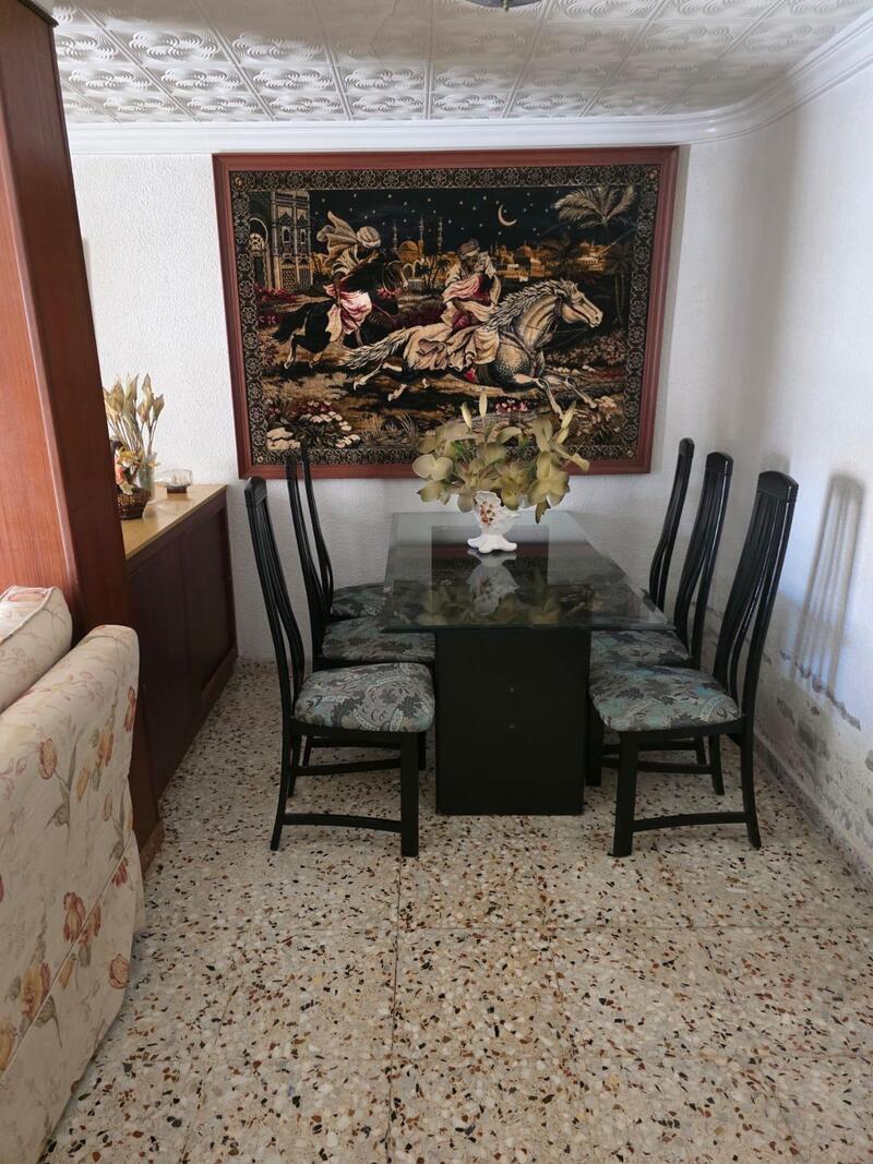 3 bedroom Apartment for sale