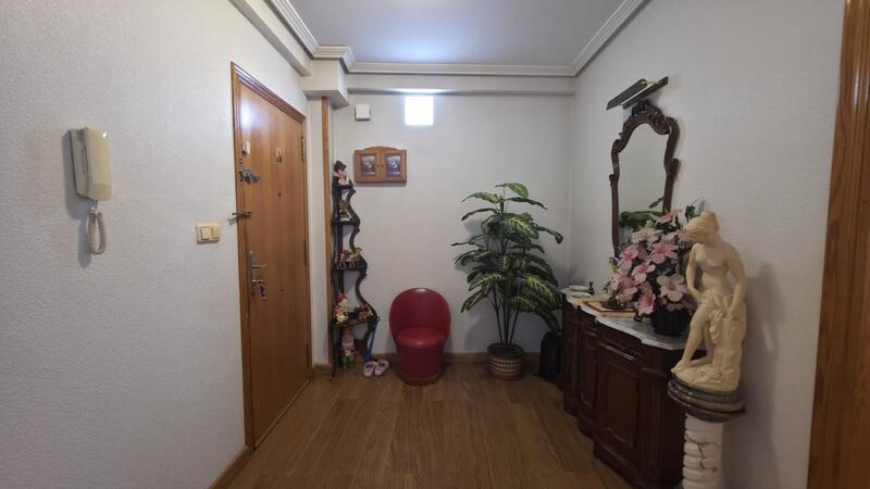 3 Schlafzimmer Appartement zu verkaufen 3 Schlafzimmer Appartement zu verkaufen