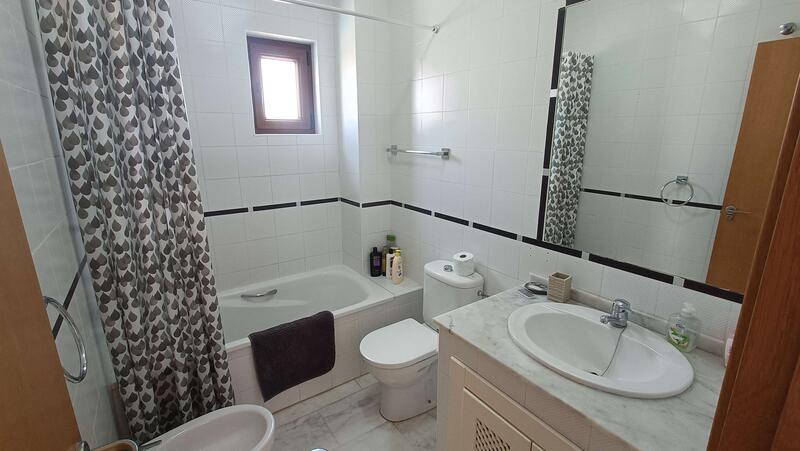 2 bedroom Apartment for sale 2 bedroom Apartment for sale