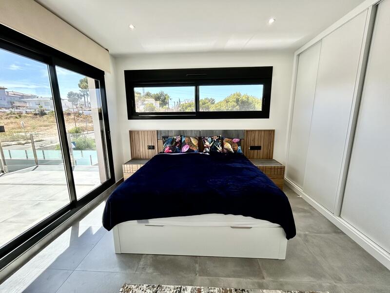 2 bedroom Villa for sale 2 bedroom Villa for sale