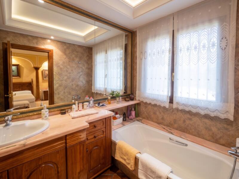 9 bedroom Villa for sale 9 bedroom Villa for sale