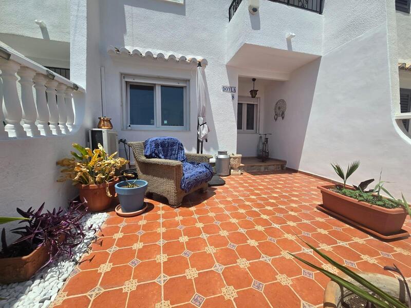 3 bedroom Townhouse for sale