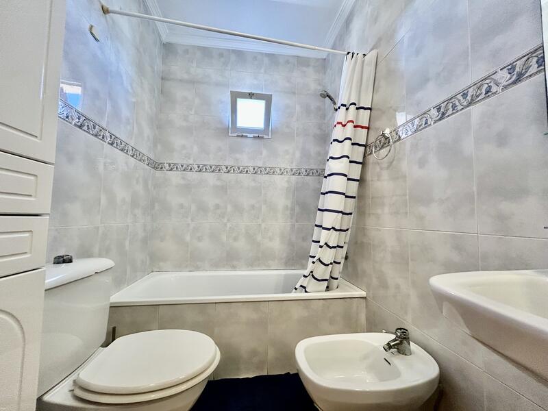 2 bedroom Apartment for sale 2 bedroom Apartment for sale