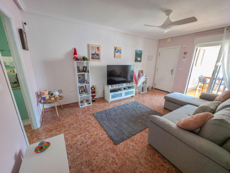 Apartment for sale in Entre Naranjos -Flores, Alicante Apartment for sale in Entre Naranjos -Flores, Alicante