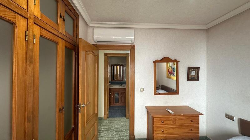 2 slaapkamer Appartement Te koop