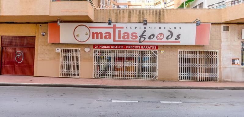 Kommersiella fastigheter till salu i Torrevieja, Alicante