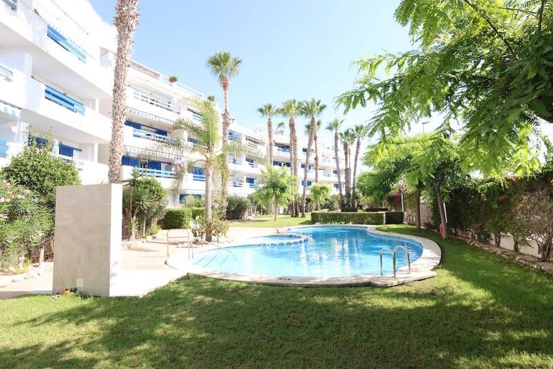 Apartamento en venta en Orihuela Costa, Alicante