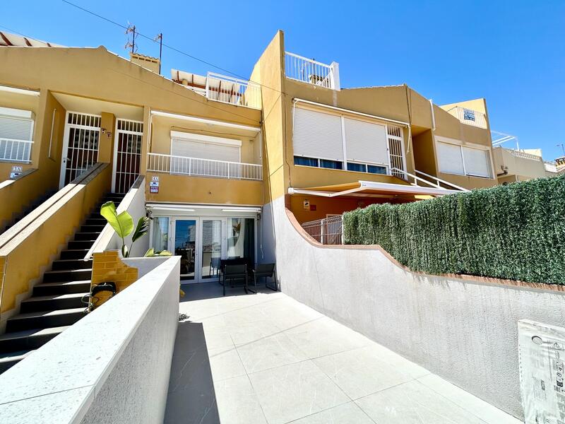 Leilighet til salgs i Torrevieja, Alicante