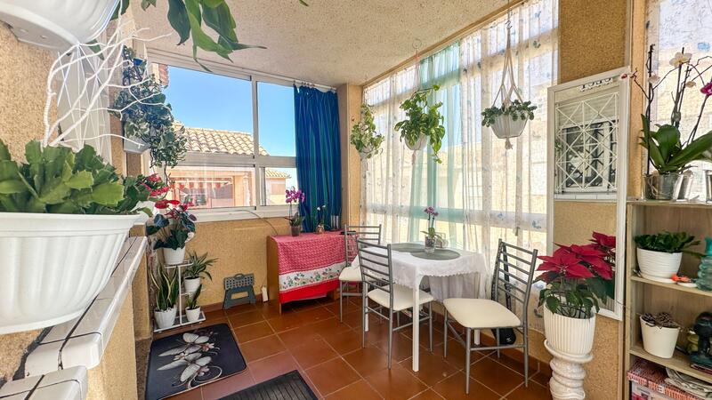 Villa à vendre dans Torrevieja, Alicante