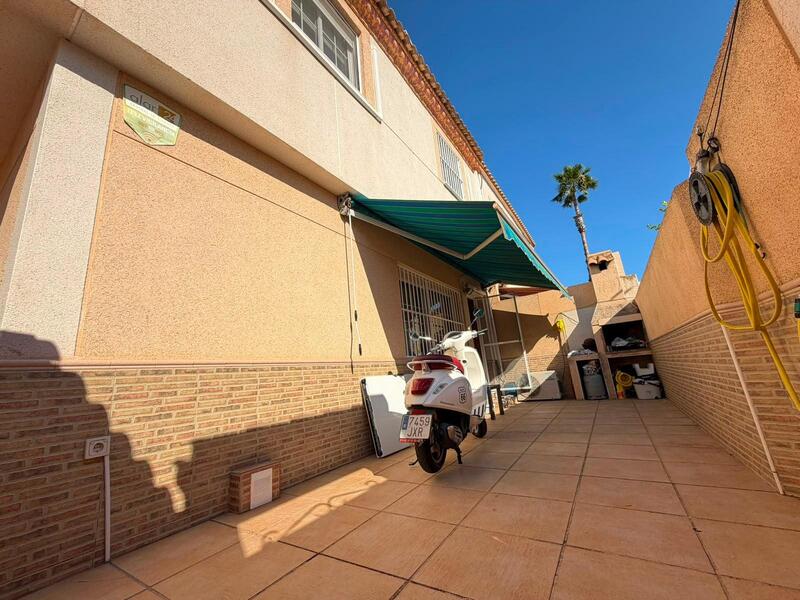 3 bedroom Duplex for sale 3 bedroom Duplex for sale