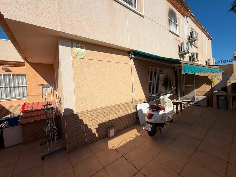 3 bedroom Duplex for sale 3 bedroom Duplex for sale