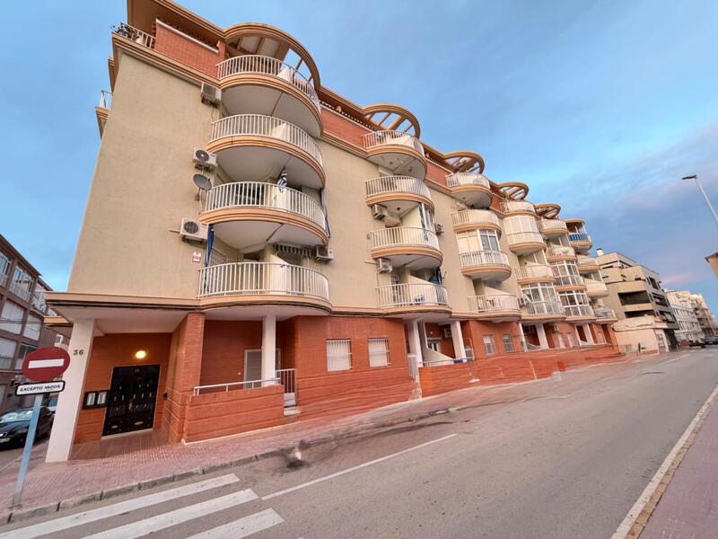 1 bedroom Apartment for sale