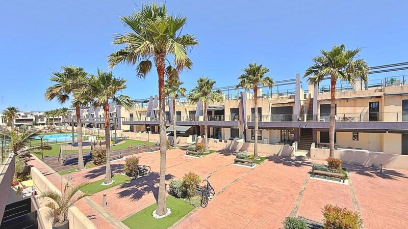 Appartement zu verkaufen in Pilar de la Horadada, Alicante