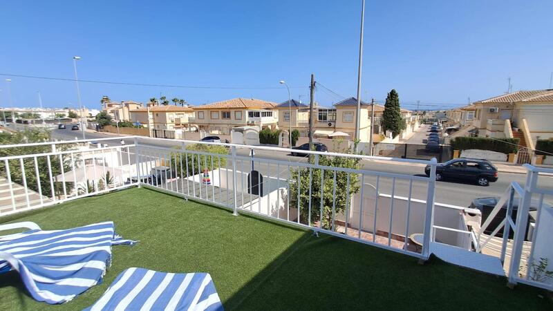 Adosado en venta en Orihuela Costa, Alicante