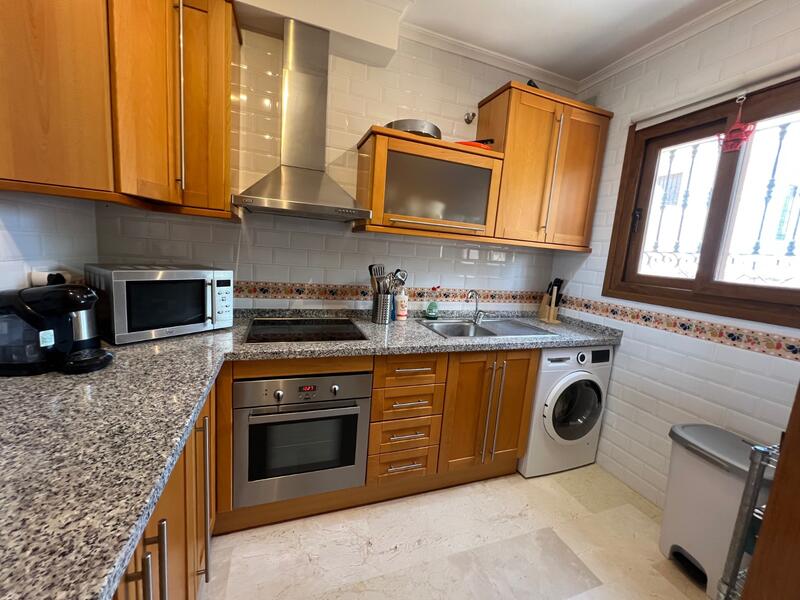 2 bedroom Townhouse for sale 2 bedroom Townhouse for sale