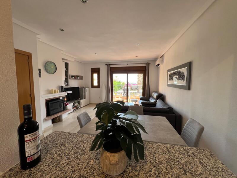 2 bedroom Townhouse for sale 2 bedroom Townhouse for sale